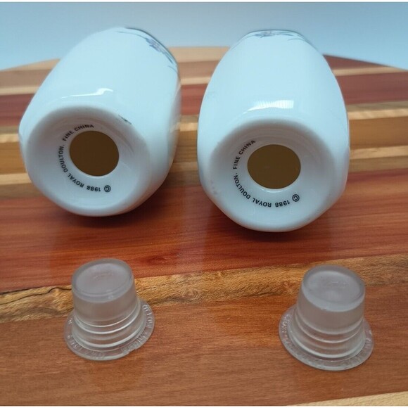 Royal Doulton Juno Salt & Pepper Floral Iris Carnation - Picture 7 of 8